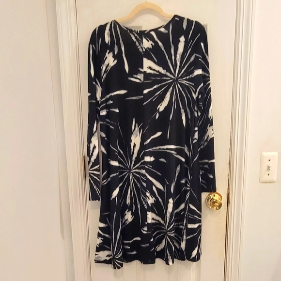 Be Stage NWOT Dress Large - Picture 2 of 8